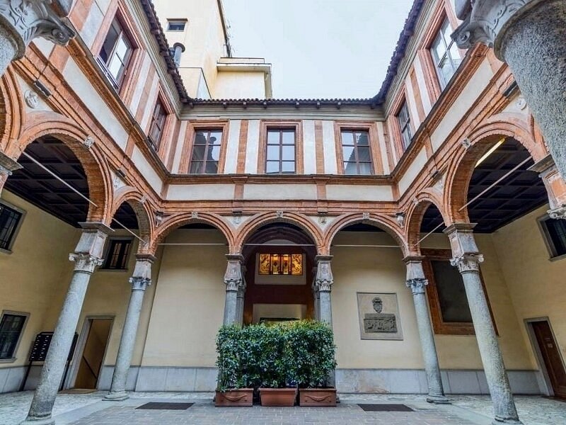 Palazzo Isimbardi
